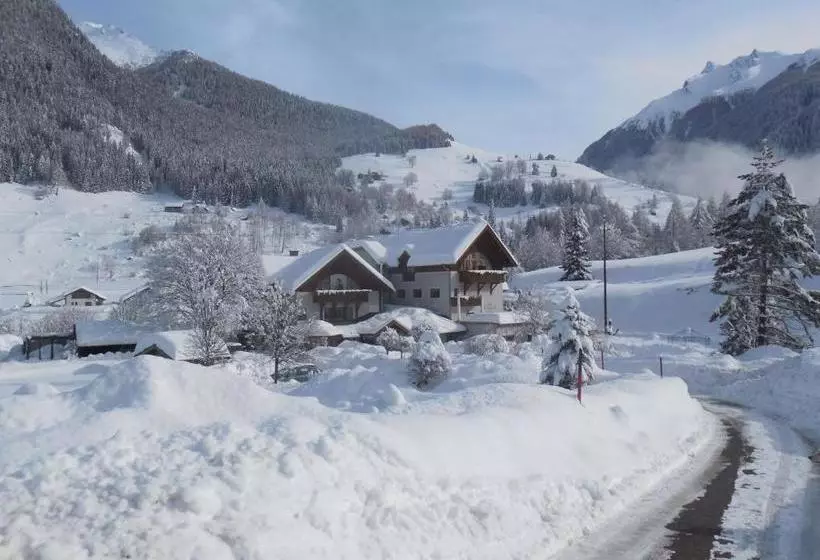 Fotos del hotel Alpengarten:  10