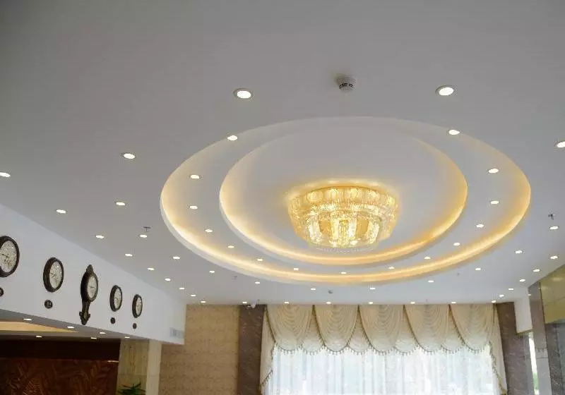 Fotos del hotel E E Business:  6