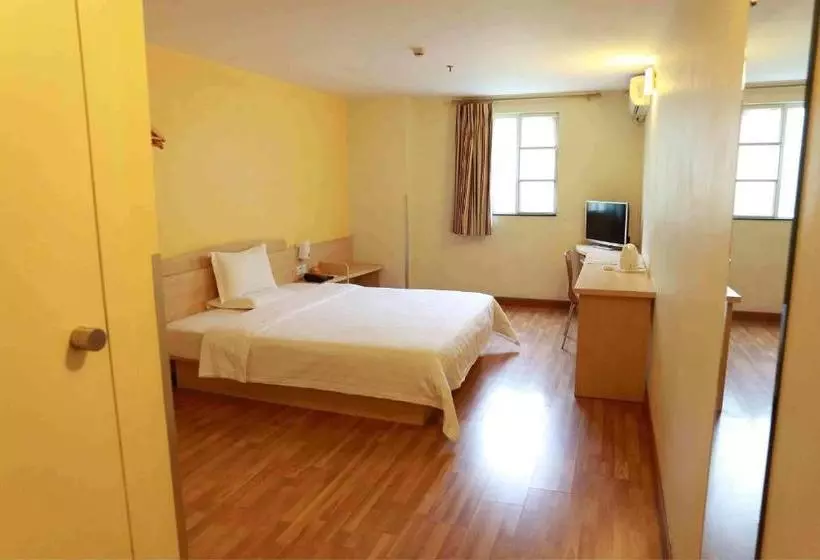 Fotos del hotel 7days Inn Kunming Wu Jing Lu Tong Son Lane Station Branch:  2