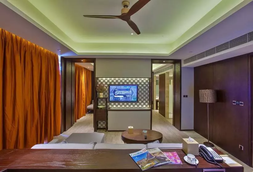 Fotos del hotel Mangrove Tree Resort World Sanya Bay- Queen Palm Towers:  11