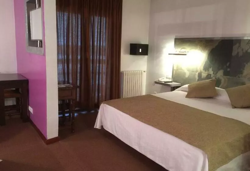 Fotos del hotel Folch:  14