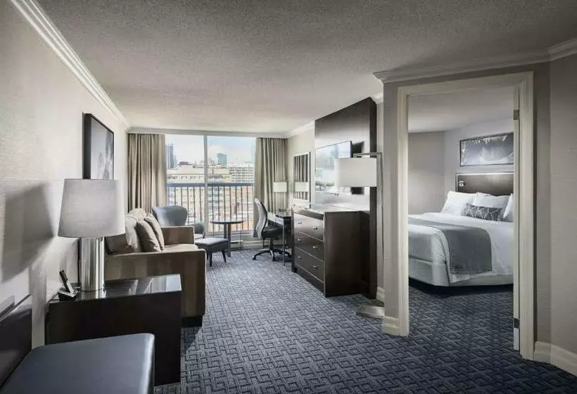 Fotos del hotel Best Western Plus Ottawa Downtown Suites:  2