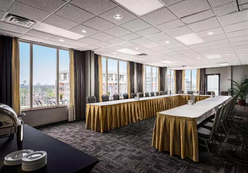 Fotos del hotel Best Western Plus Ottawa Downtown Suites:  17