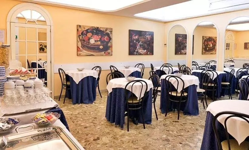 Fotos del hotel Ritz:  9