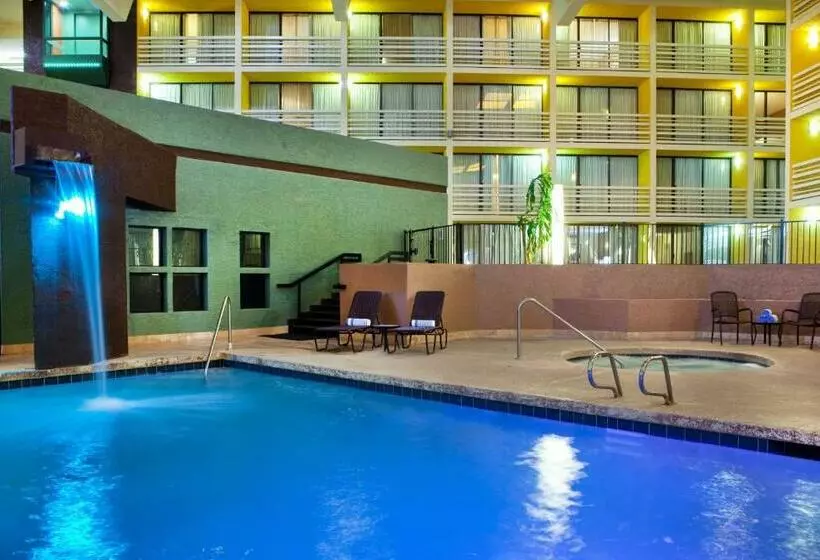 Fotos del hotel Four Points By Sheraton Phoenix North:  2