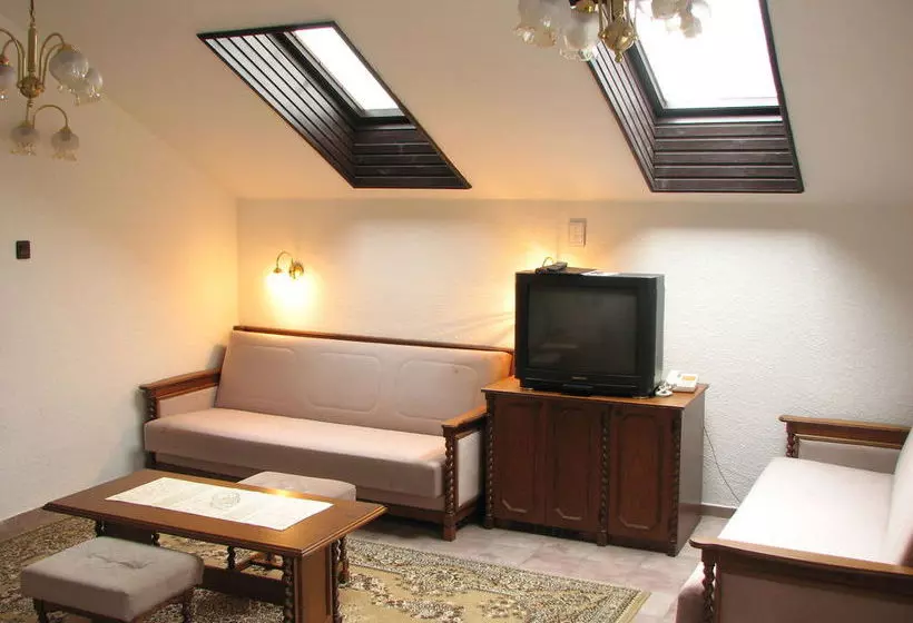 Fotos del hotel Lucky:  25