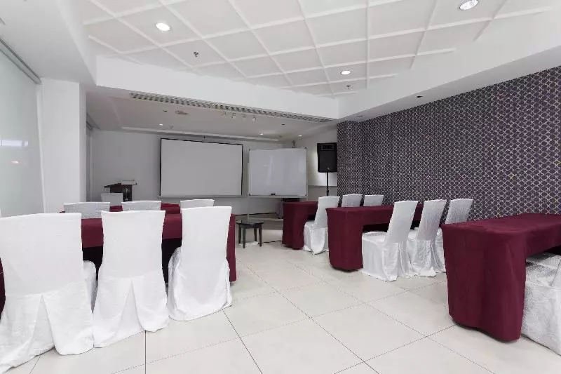 Fotos del hotel Starpoints Hotel Kuala Lumpur By Zen Rooms:  5