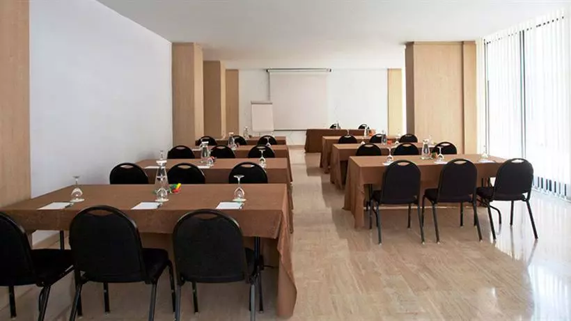 Fotos del hotel Suites Prisma:  8