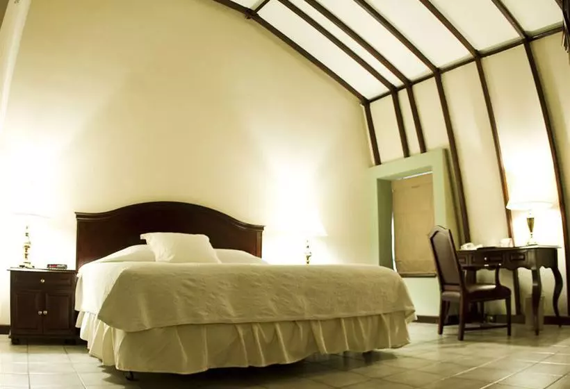 Fotos del hotel Deville:  2