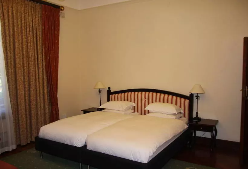 Fotos del hotel Greenways Manor Guesthouse:  7