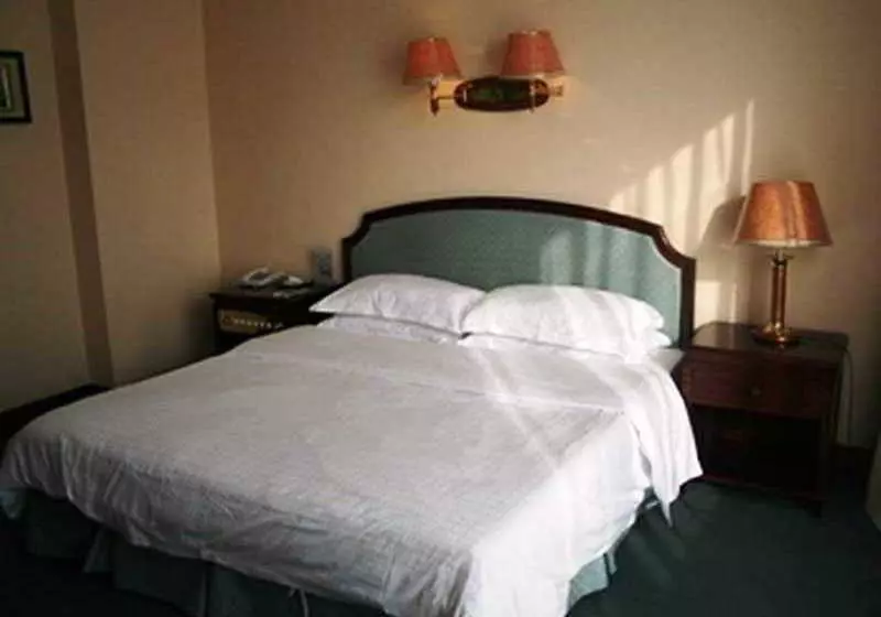 Fotos del hotel Super 8 Hotel Dalian Chenxi:  2