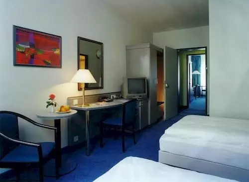 Fotos del hotel Alt Tempelhof:  2