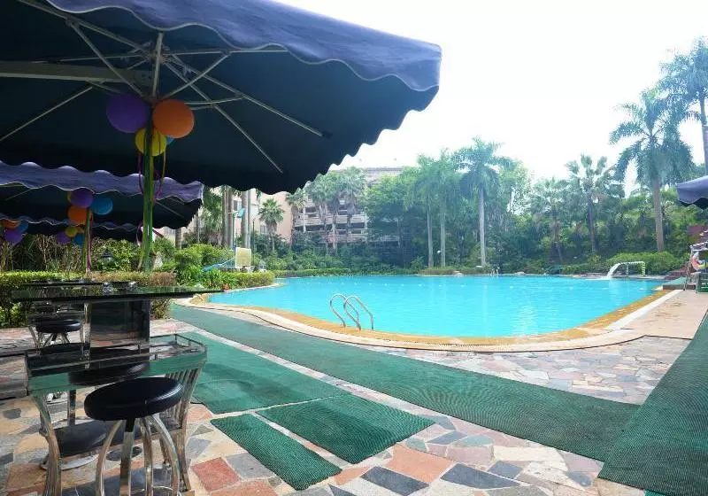 Fotos del hotel Dongguan Oyc Crown Prince:  3