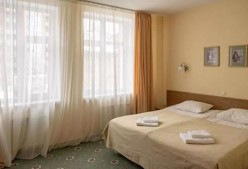 Fotos del hotel Annabella:  11