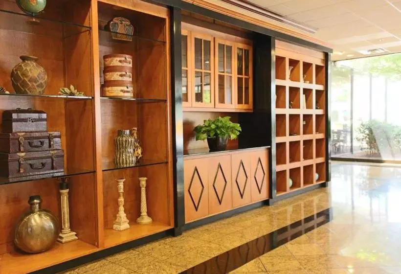 Fotos del hotel Ramada Plaza By Wyndham Atlanta Downtown Capitol Park:  11