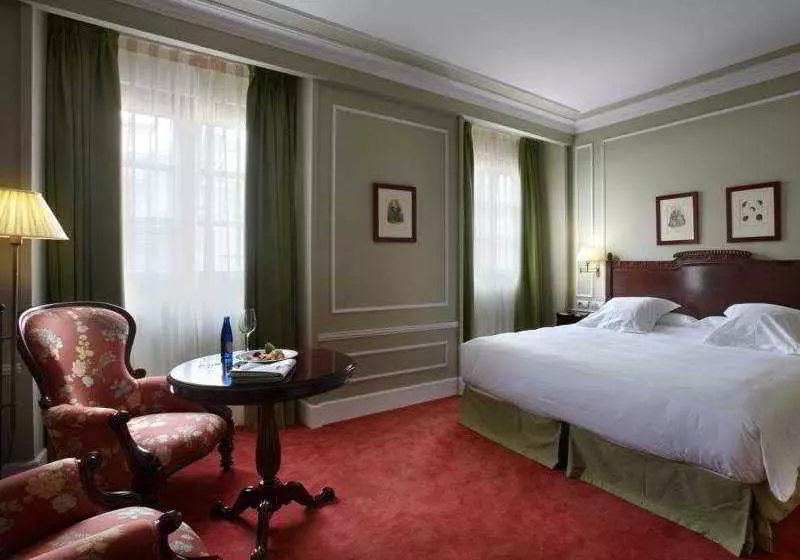 Fotos del hotel Palacio Guendulain:  23