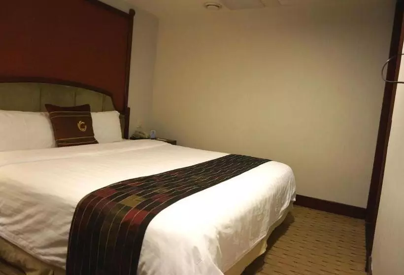 Fotos del hotel Royal Plaza:  7