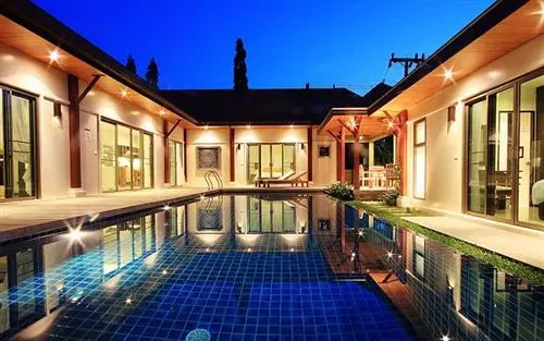 Fotos del hotel Two Villas Holiday Oriental Style Nai Harn Beach:  2