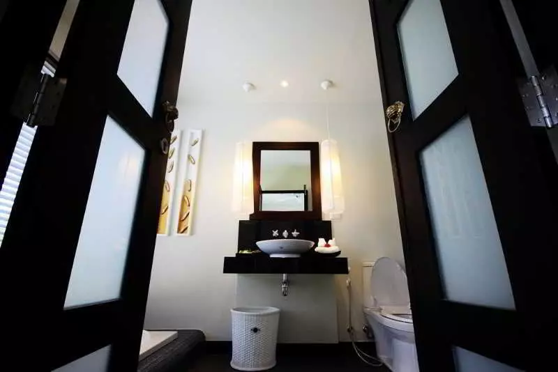 Fotos del hotel Two Villas Holiday Oriental Style Nai Harn Beach:  10