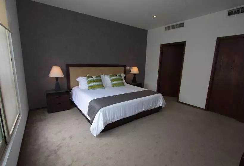 Fotos del hotel Torres De El Legado:  14