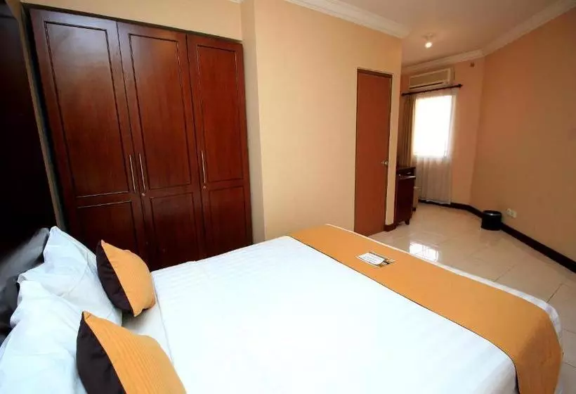 Fotos del hotel The Majesty:  8