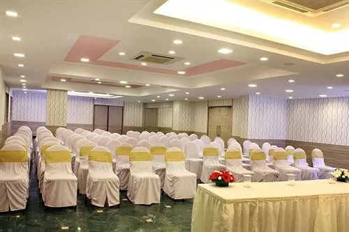 Fotos del hotel Cambay Sapphire Crn:  15