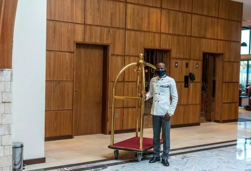 Fotos del hotel Golden Tulip Zanzibar Airport:  17