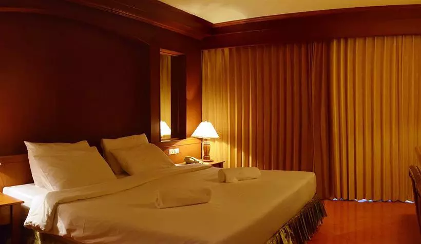 Fotos del hotel Beach House Samui:  7