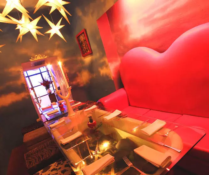 Fotos del hotel Fallen Angel:  9