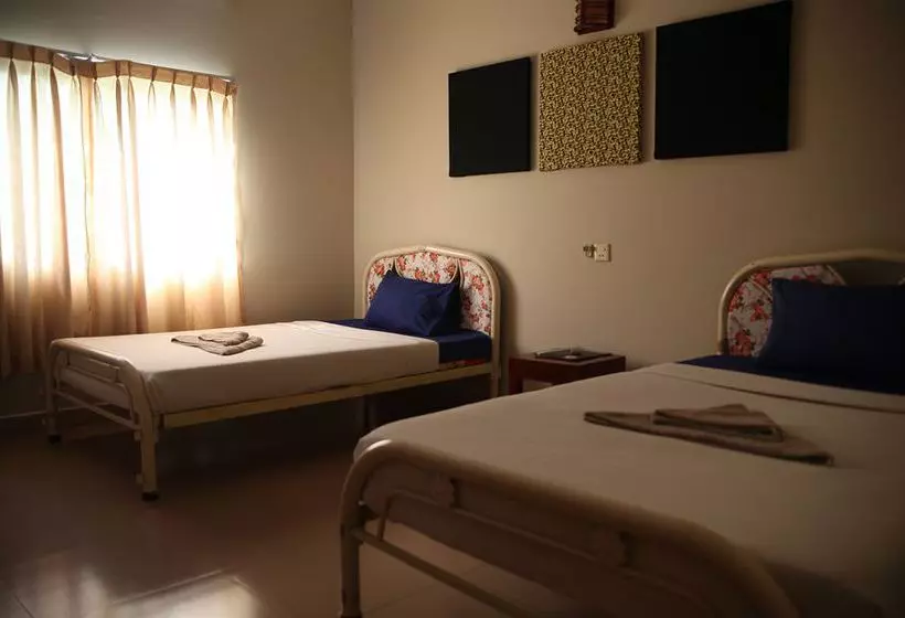 Fotos del hotel Beach Road:  2