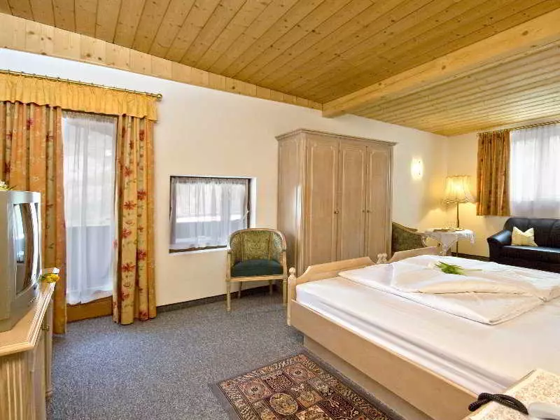 Fotos del hotel Gisela:  6