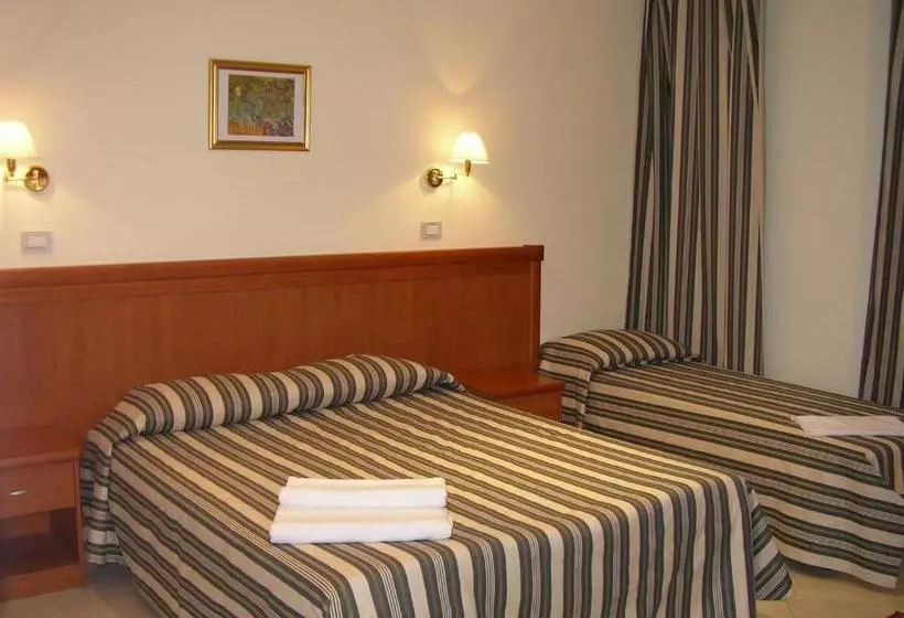 Fotos del hotel Eur Guest House:  2