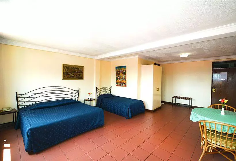 Fotos del hotel Tourist Hotel Kampala:  14