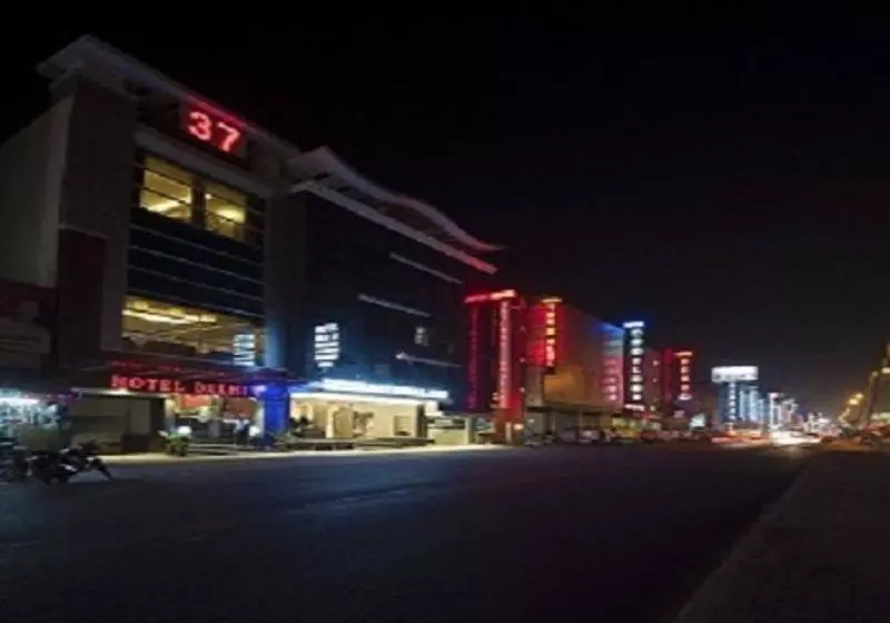 Fotos del hotel Delhi 37:  4