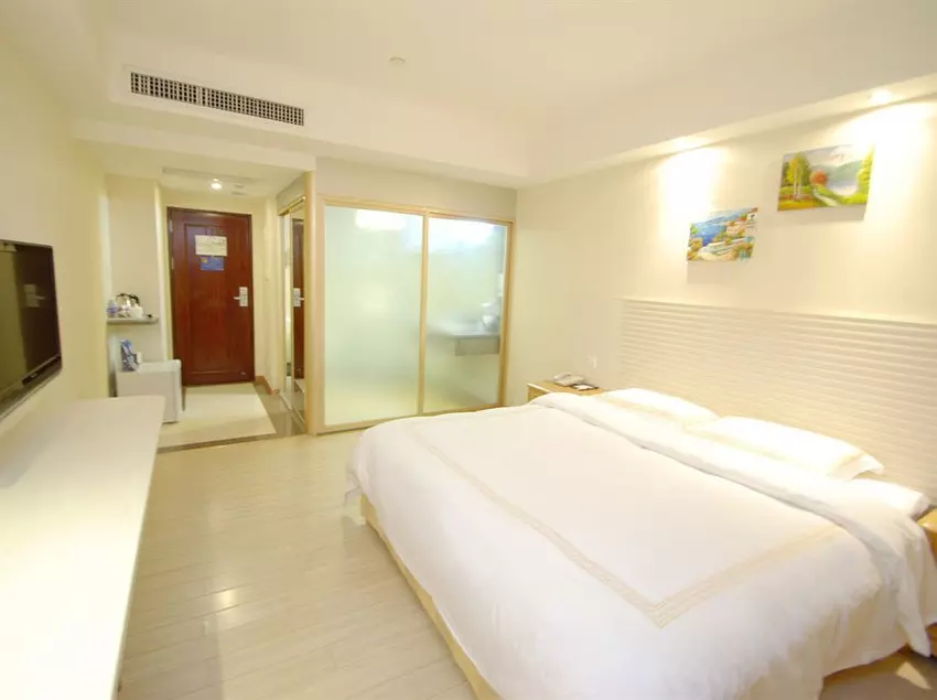 Fotos del hotel Overseas Chinese Friendship:  18