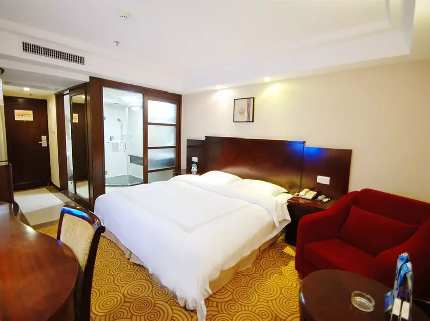 Fotos del hotel Overseas Chinese Friendship:  14