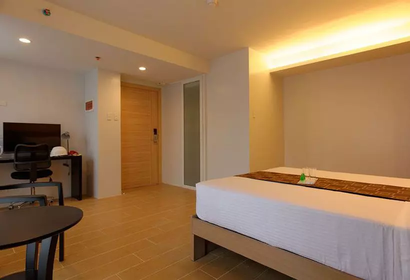 Fotos del hotel Aurum One Makati:  25