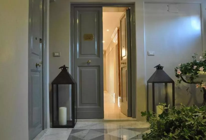 Fotos del hotel La Scelta Di Goethe  Luxury Suites:  11