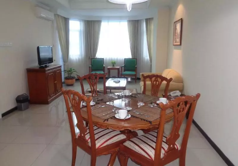 Fotos del hotel Puri Darmo Serviced Residences:  8