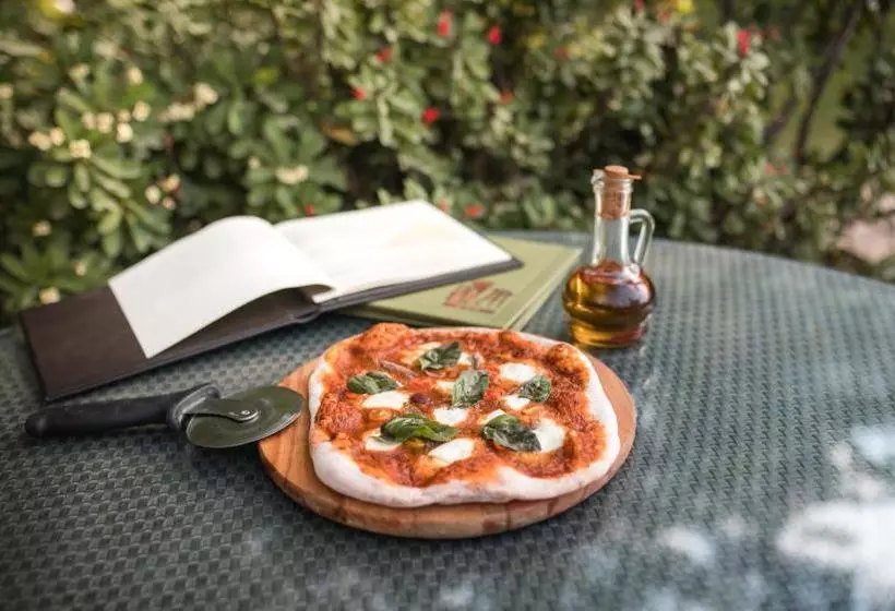 Fotos del hotel Heliopolis Towers:  7