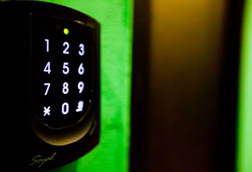 Fotos del hotel J2:  15