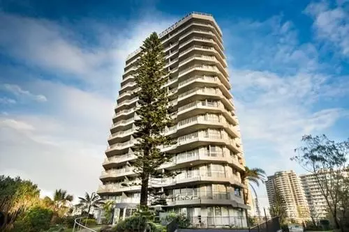 Fotos del hotel Surfers Royale Resort:  9