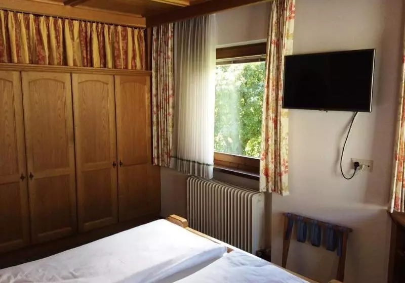 Fotos del hotel Gästehaus Lärchenheim:  2