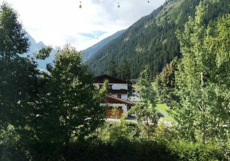 Fotos del hotel Gästehaus Lärchenheim:  6