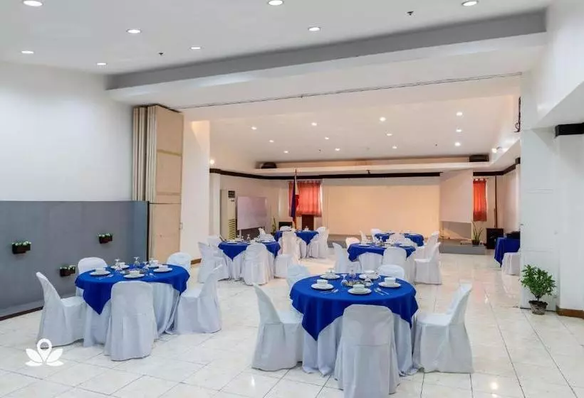 Fotos del hotel Zen Rooms Check Inn Dumaguete:  3