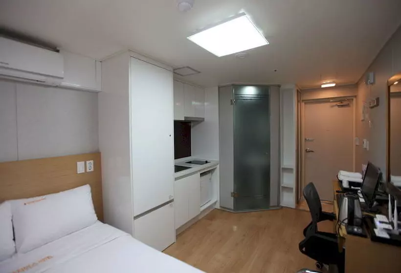 Fotos del hotel Easy Residence:  10