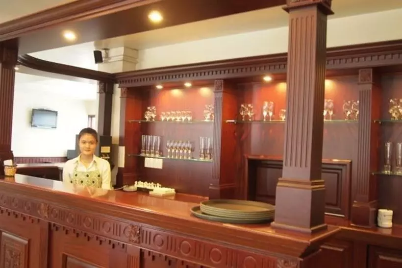 Fotos del hotel Hung Vuong 2:  12