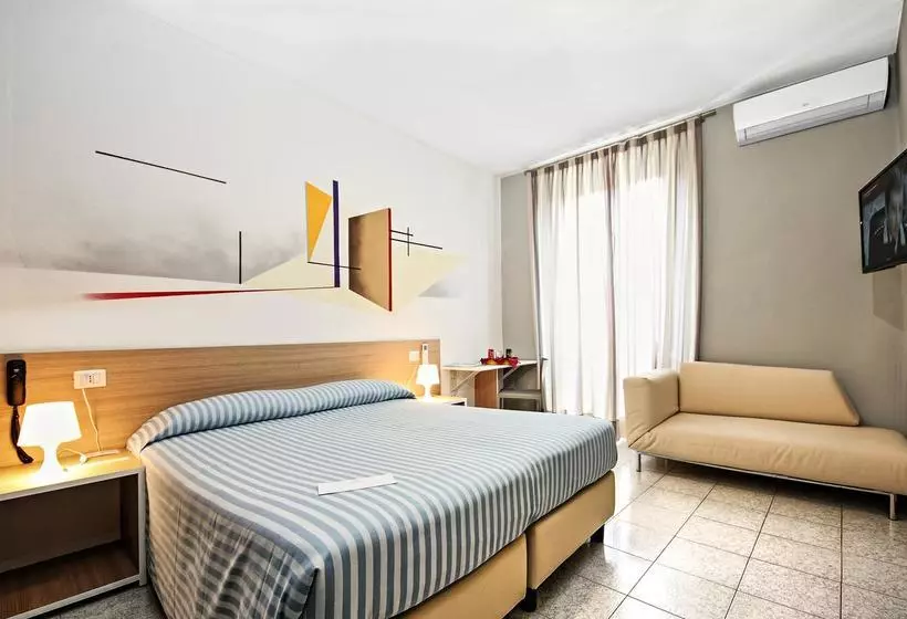 Fotos del hotel Anton&art:  25