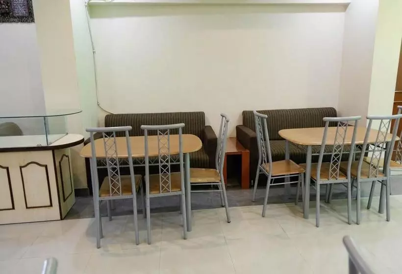 Fotos del hotel Oyo Rooms Malviya Nagar Wtp Extension:  11