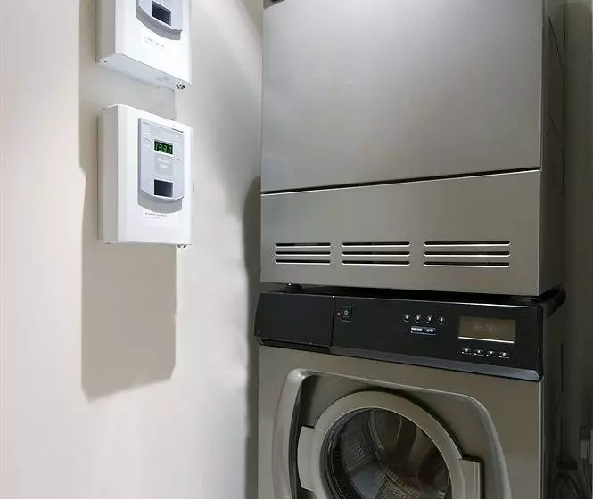 Fotos del hotel Princes Square Serviced Apartments:  6